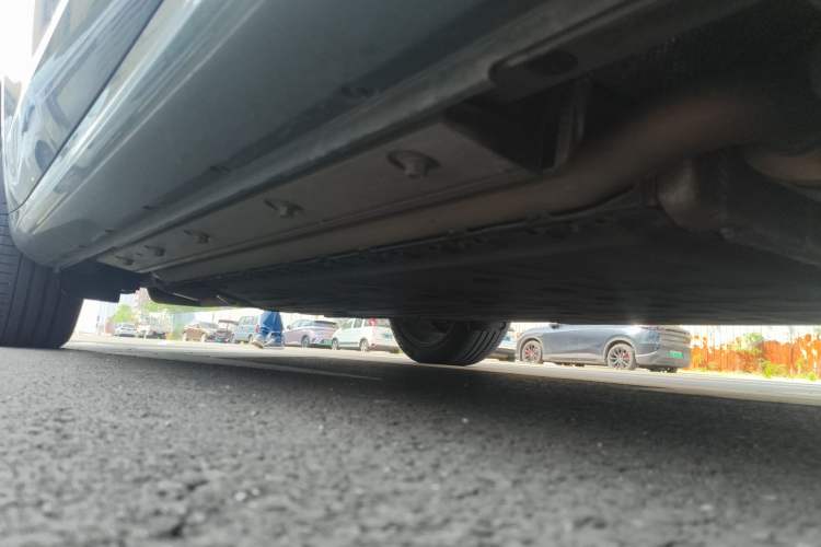 Used Hima AITO M5 2022 Extended-Range Four-Wheel Drive Performance Version Chassis Front Right