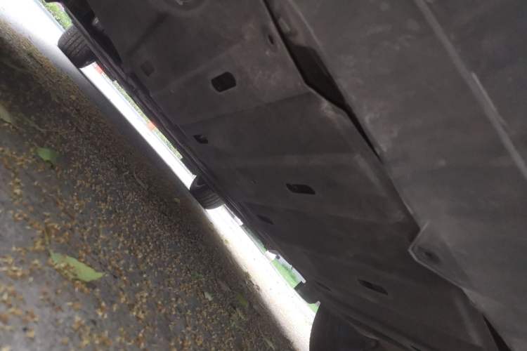 Used Hima AITO M5 2022 Extended-Range Four-Wheel Drive Flagship Edition Chassis Rear