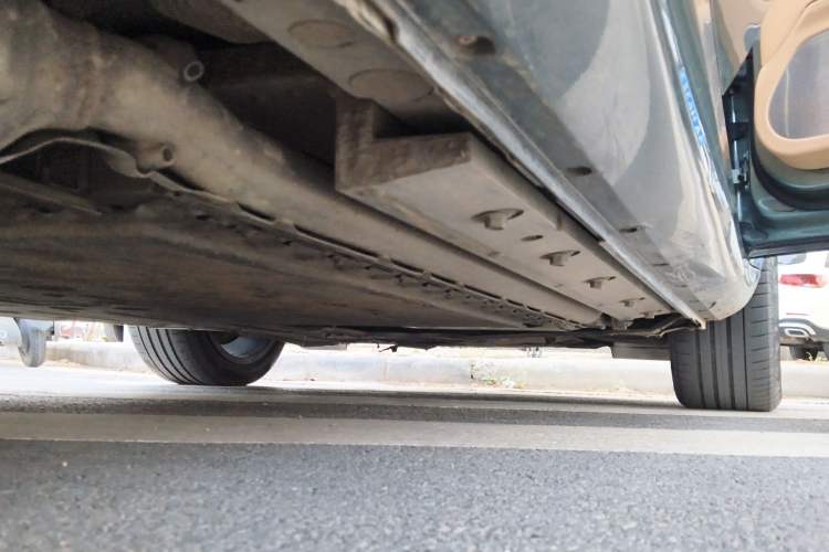 Used Hima AITO M5 2022 Range-Extended Rear-Drive Standard Version Chassis Rear Right