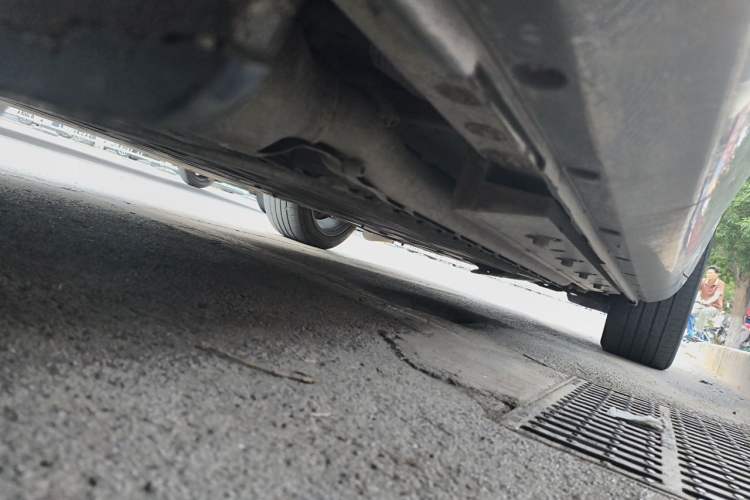 Used Hima AITO M5 2022 Extended-Range Four-Wheel Drive Ultimate Edition Chassis Rear Right