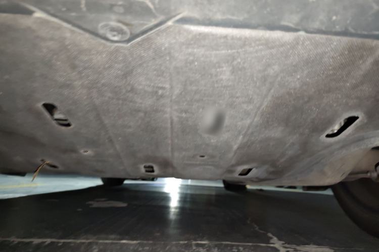 Used Hima AITO M5 2022 Extended-Range Four-Wheel Drive Performance Version Chassis Rear