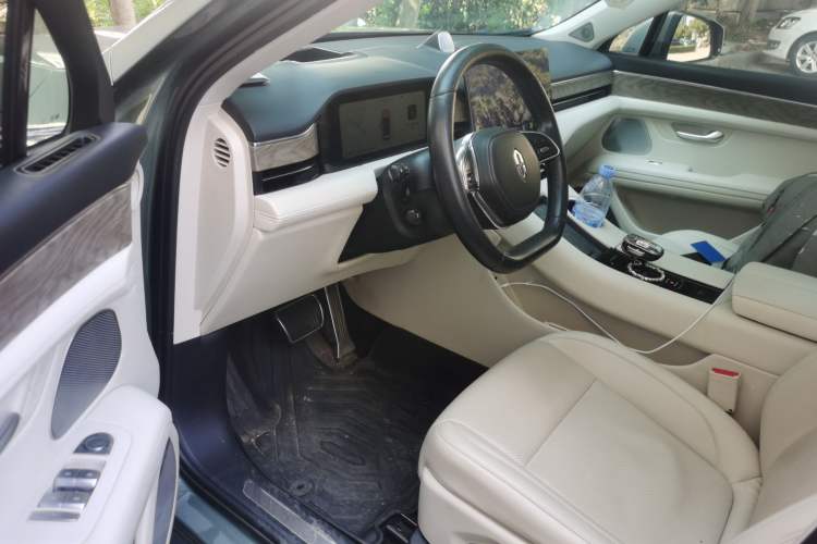 Used Hima AITO M5 2022 Extended-Range Four-Wheel Drive Performance Version Driver Seat