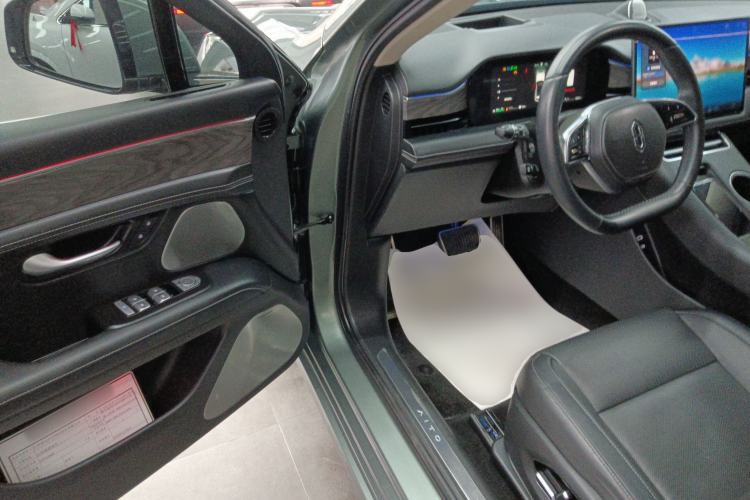 Used Hima AITO M5 2022 Extended-Range Four-Wheel Drive Ultimate Edition Driver Seat