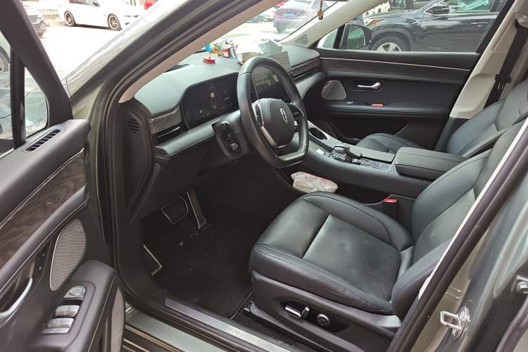 Used Hima AITO M5 2022 Extended-Range Four-Wheel Drive Performance Version Driver Seat