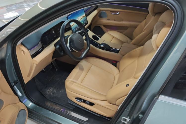 Used Hima AITO M5 2022 Range-Extended Rear-Drive Standard Version Driver Seat