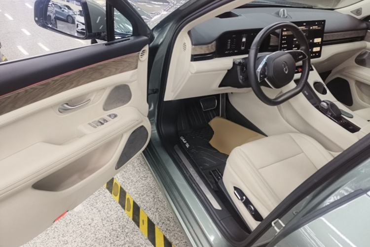 Used Hima AITO M5 2022 Extended-Range Four-Wheel Drive Performance Version Driver Seat