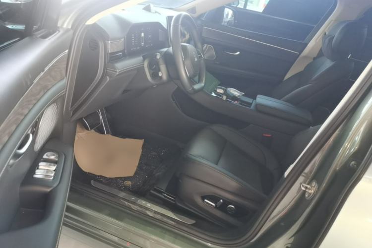 Used Hima AITO M5 2022 Extended-Range Four-Wheel Drive Performance Version Driver Seat