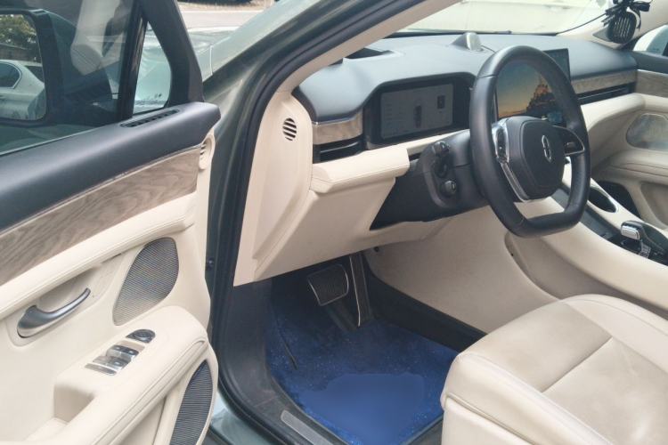 Used Hima AITO M5 2022 Extended-Range Four-Wheel Drive Performance Version Driver Seat