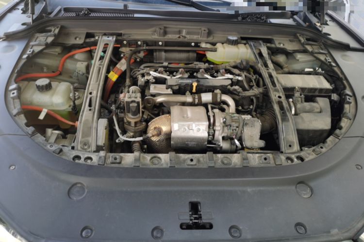 Used Hima AITO M5 2022 Extended-Range Four-Wheel Drive Performance Version Engine Bay