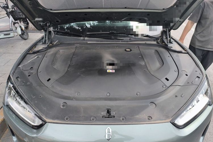 Used Hima AITO M5 2022 Extended-Range Four-Wheel Drive Ultimate Edition Engine Bay