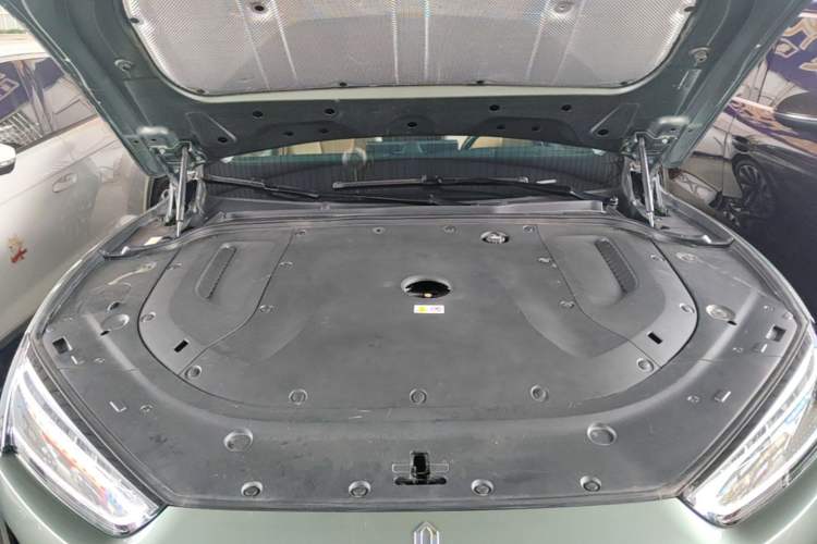 Used Hima AITO M5 2022 Extended-Range Four-Wheel Drive Ultimate Edition Engine Bay