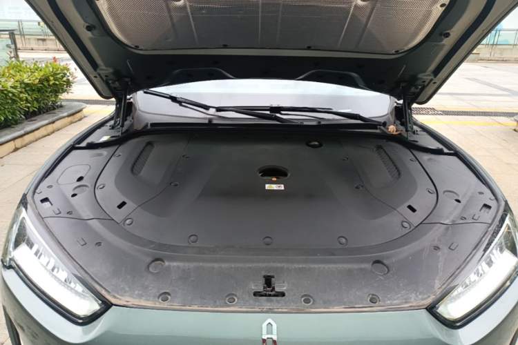 Used Hima AITO M5 2022 Range-Extended Rear-Drive Standard Version Engine Bay