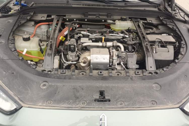Used Hima AITO M5 2022 Extended-Range Four-Wheel Drive Ultimate Edition Engine Bay