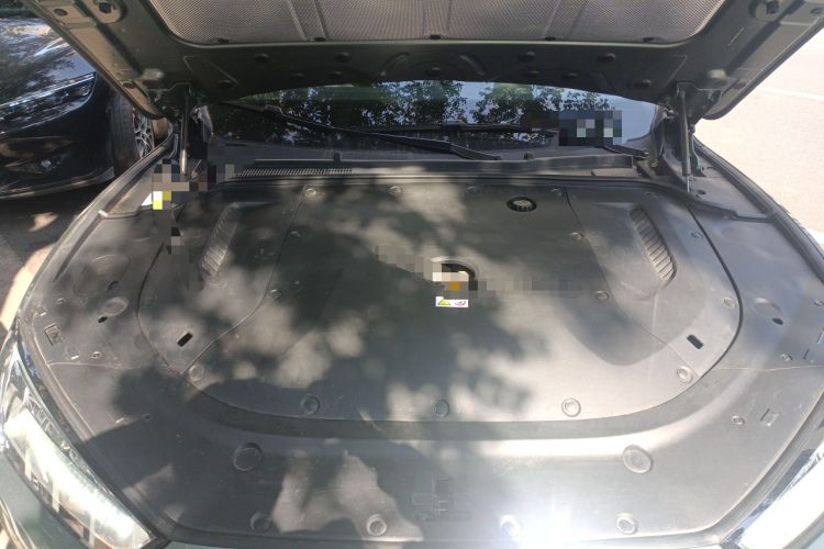 Used Hima AITO M5 2022 Extended-Range Four-Wheel Drive Ultimate Edition Engine Bay