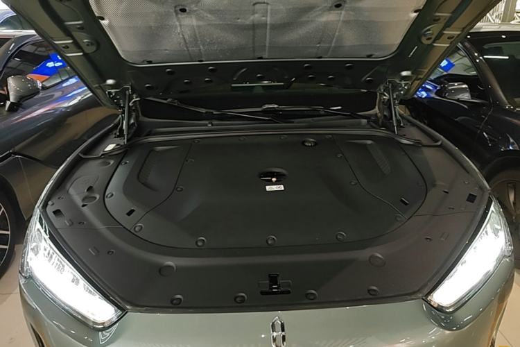 Used Hima AITO M5 2022 Range-Extended Rear-Drive Standard Version Engine Bay