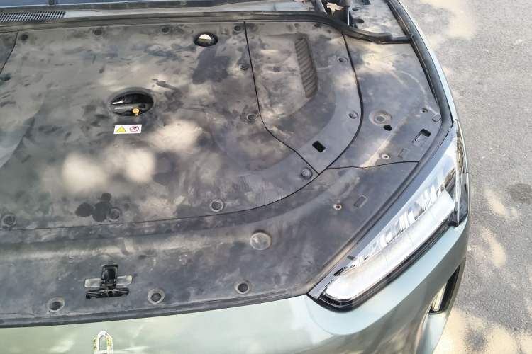 Used Hima AITO M5 2022 Range-Extended Rear-Drive Standard Version Engine Bay Left