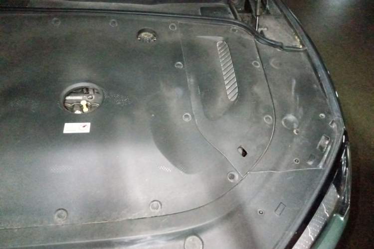 Used Hima AITO M5 2022 Extended-Range Four-Wheel Drive Performance Version Engine Bay Left