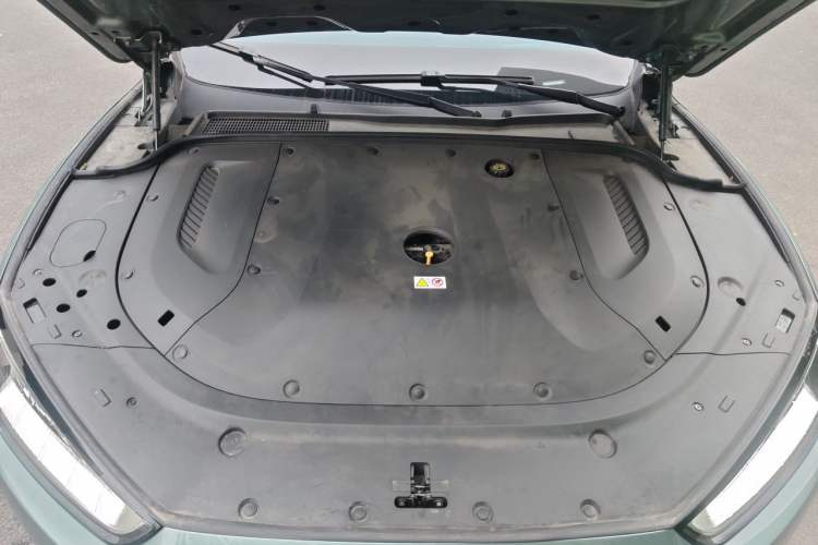 Used Hima AITO M5 2022 Range-Extended Rear-Drive Standard Version Engine Bay