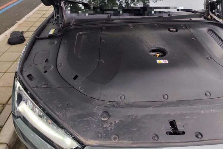 Used Hima AITO M5 2022 Extended-Range Four-Wheel Drive Flagship Edition Engine Bay Right