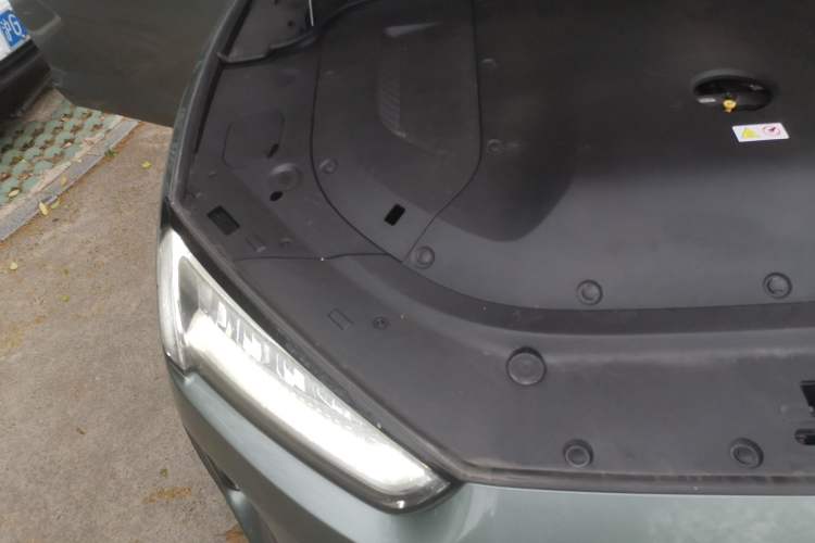 Used Hima AITO M5 2022 Extended-Range Four-Wheel Drive Flagship Edition Engine Bay Right