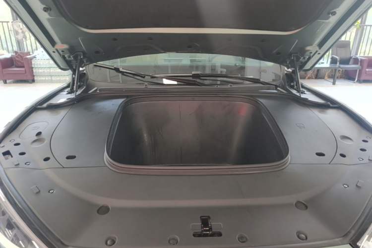 Used Hima AITO M5 2022 Pure Electric Rear-Drive Standard Edition Engine Bay