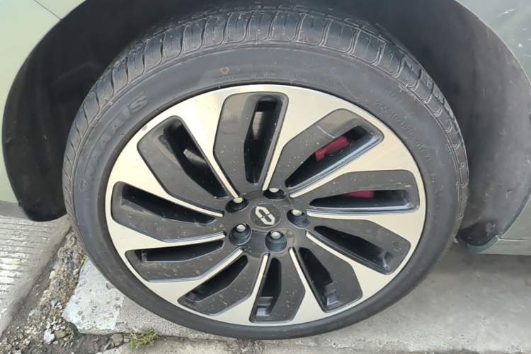 Used Hima AITO M5 2022 Extended-Range Four-Wheel Drive Ultimate Edition Exterior 4