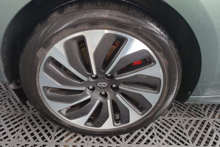 Used Hima AITO M5 2022 Range-Extended Rear-Drive Standard Version Exterior 5