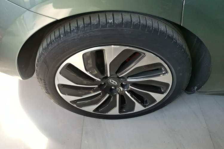 Used Hima AITO M5 2022 Extended-Range Four-Wheel Drive Performance Version Exterior 5