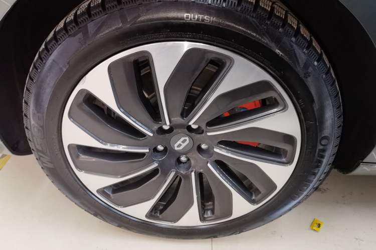 Used Hima AITO M5 2022 Extended-Range Four-Wheel Drive Performance Version Exterior 7