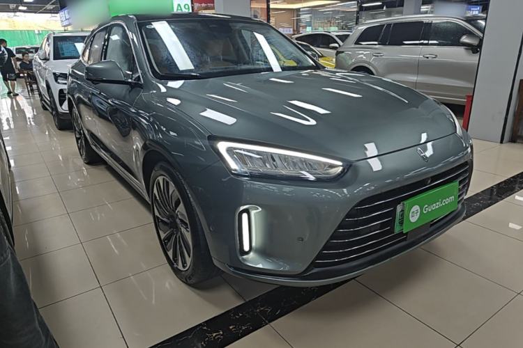 Used Hima AITO M5 2022 Extended-Range Four-Wheel Drive Performance Version Front Right 45 Deg