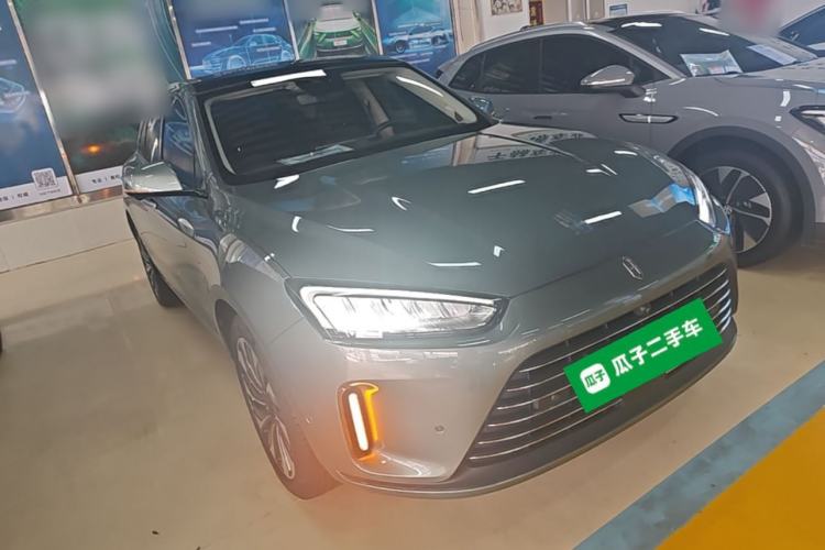 Used Hima AITO M5 2022 Extended-Range Four-Wheel Drive Performance Version Front Right 45 Deg