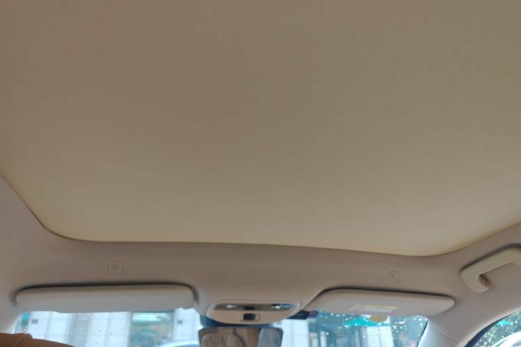 Used Hima AITO M5 2022 Extended-Range Four-Wheel Drive Ultimate Edition Headliner
