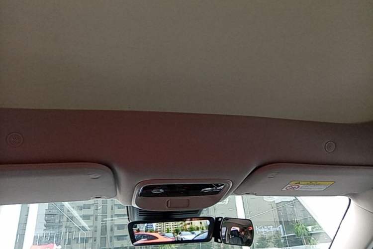 Used Hima AITO M5 2022 Extended-Range Four-Wheel Drive Flagship Edition Headliner