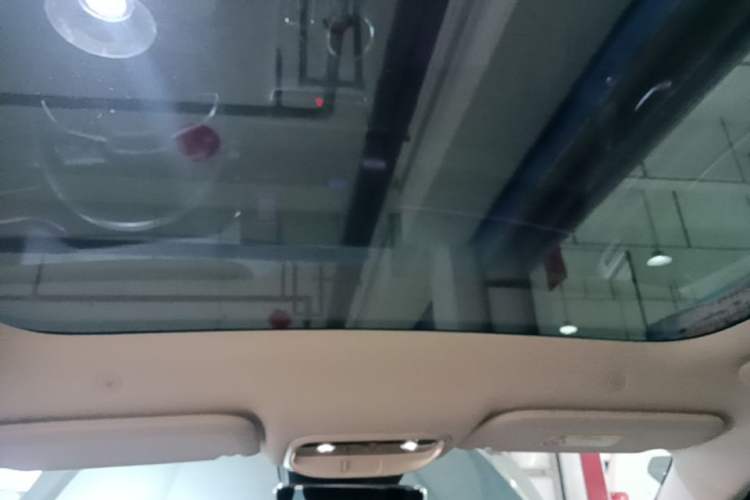 Used Hima AITO M5 2022 Extended-Range Four-Wheel Drive Ultimate Edition Headliner