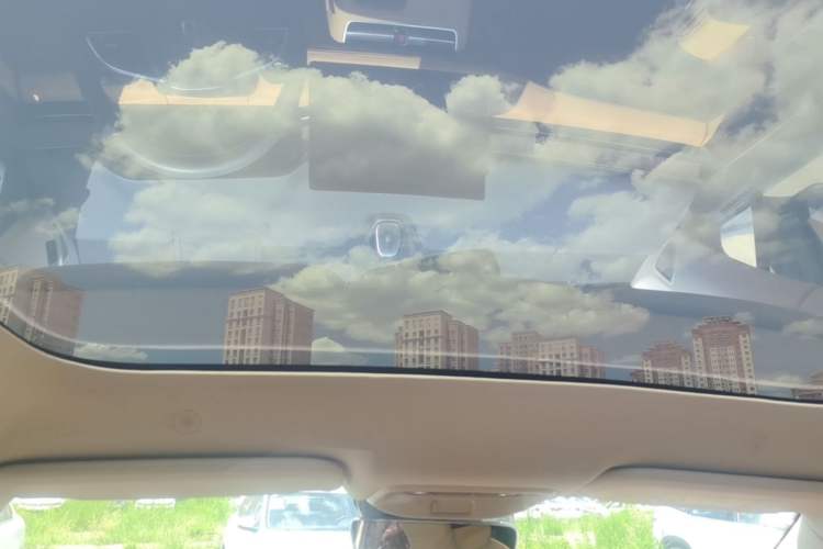 Used Hima AITO M5 2022 Extended-Range Four-Wheel Drive Ultimate Edition Headliner