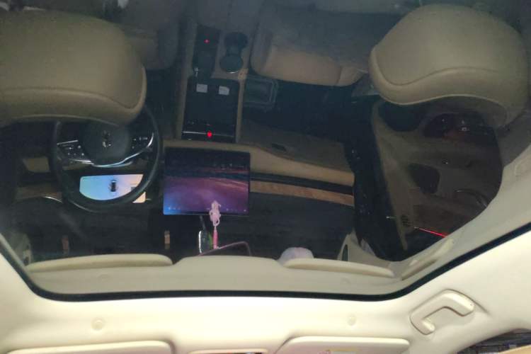 Used Hima AITO M5 2022 Pure Electric Rear-Drive Standard Edition Headliner