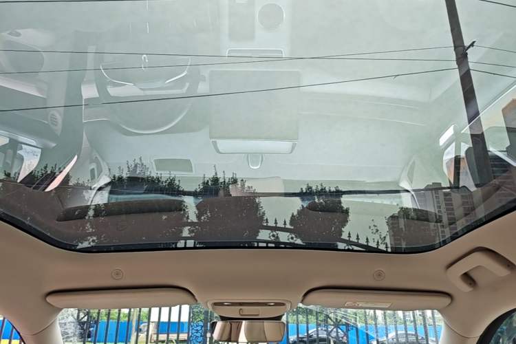 Used Hima AITO M5 2022 Extended-Range Four-Wheel Drive Flagship Edition Headliner
