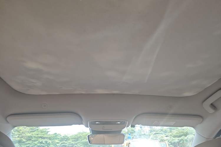 Used Hima AITO M5 2022 Range-Extended Rear-Drive Standard Version Headliner