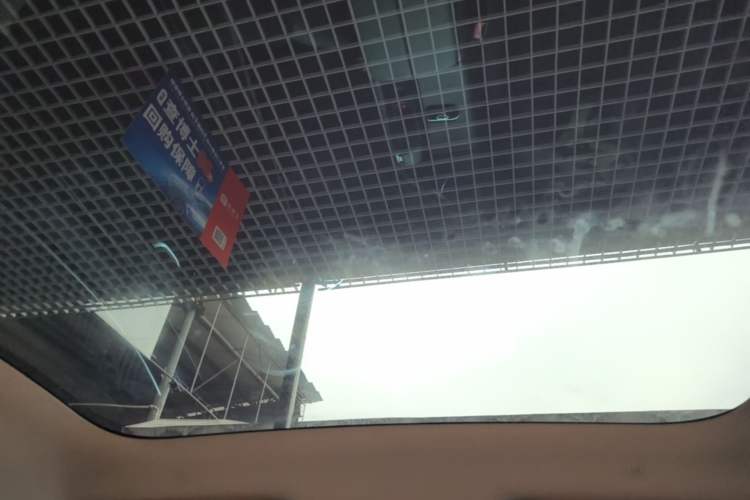 Used Hima AITO M5 2022 Range-Extended Rear-Drive Standard Version Headliner