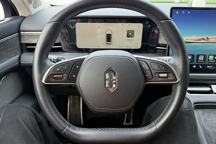 Used Hima AITO M5 2022 Extended-Range Four-Wheel Drive Performance Version Interior 1