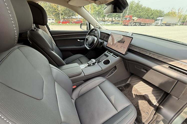 Used Hima AITO M5 2022 Extended-Range Four-Wheel Drive Performance Version Interior 11