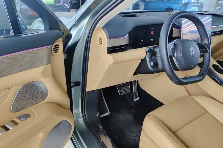 Used Hima AITO M5 2022 Extended-Range Four-Wheel Drive Ultimate Edition Interior 2