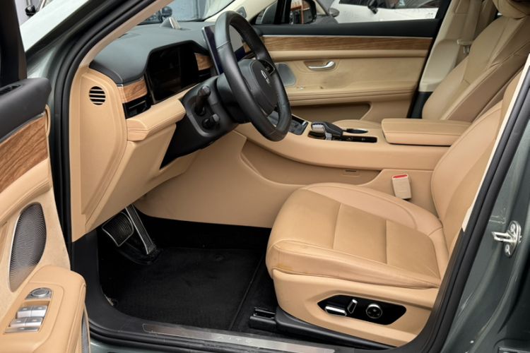 Used Hima AITO M5 2022 Pure Electric Rear-Drive Standard Edition Interior 2