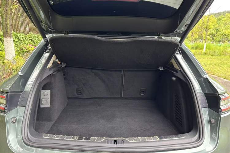 Used Hima AITO M5 2022 Extended-Range Four-Wheel Drive Performance Version Interior 8