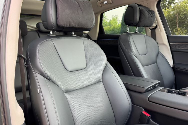 Used Hima AITO M5 2022 Extended-Range Four-Wheel Drive Performance Version Interior 9