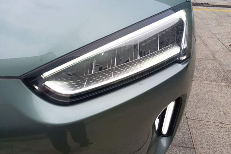 Used Hima AITO M5 2022 Range-Extended Rear-Drive Standard Version Left Front Headlight