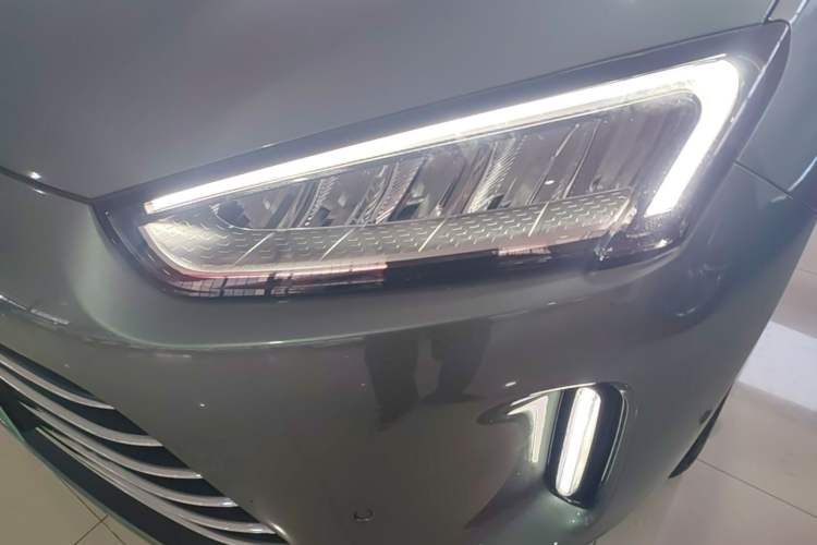 Used Hima AITO M5 2022 Range-Extended Rear-Drive Standard Version Left Front Headlight