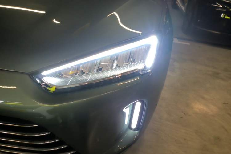 Used Hima AITO M5 2022 Range-Extended Rear-Drive Standard Version Left Front Headlight