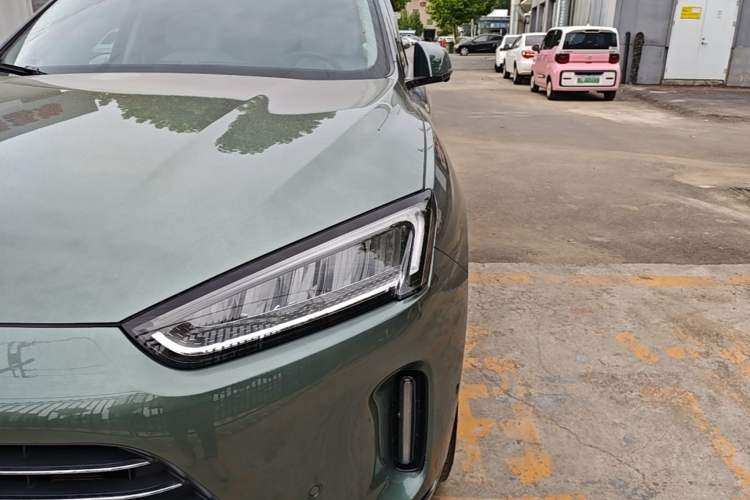 Used Hima AITO M5 2022 Extended-Range Four-Wheel Drive Flagship Edition Left Front Headlight