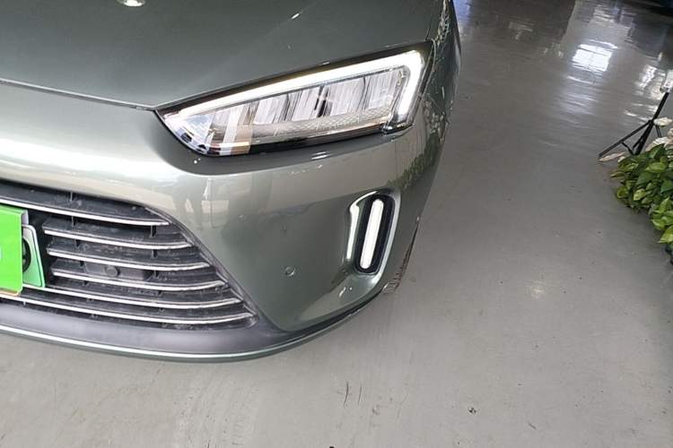 Used Hima AITO M5 2022 Extended-Range Four-Wheel Drive Ultimate Edition Left Front Headlight